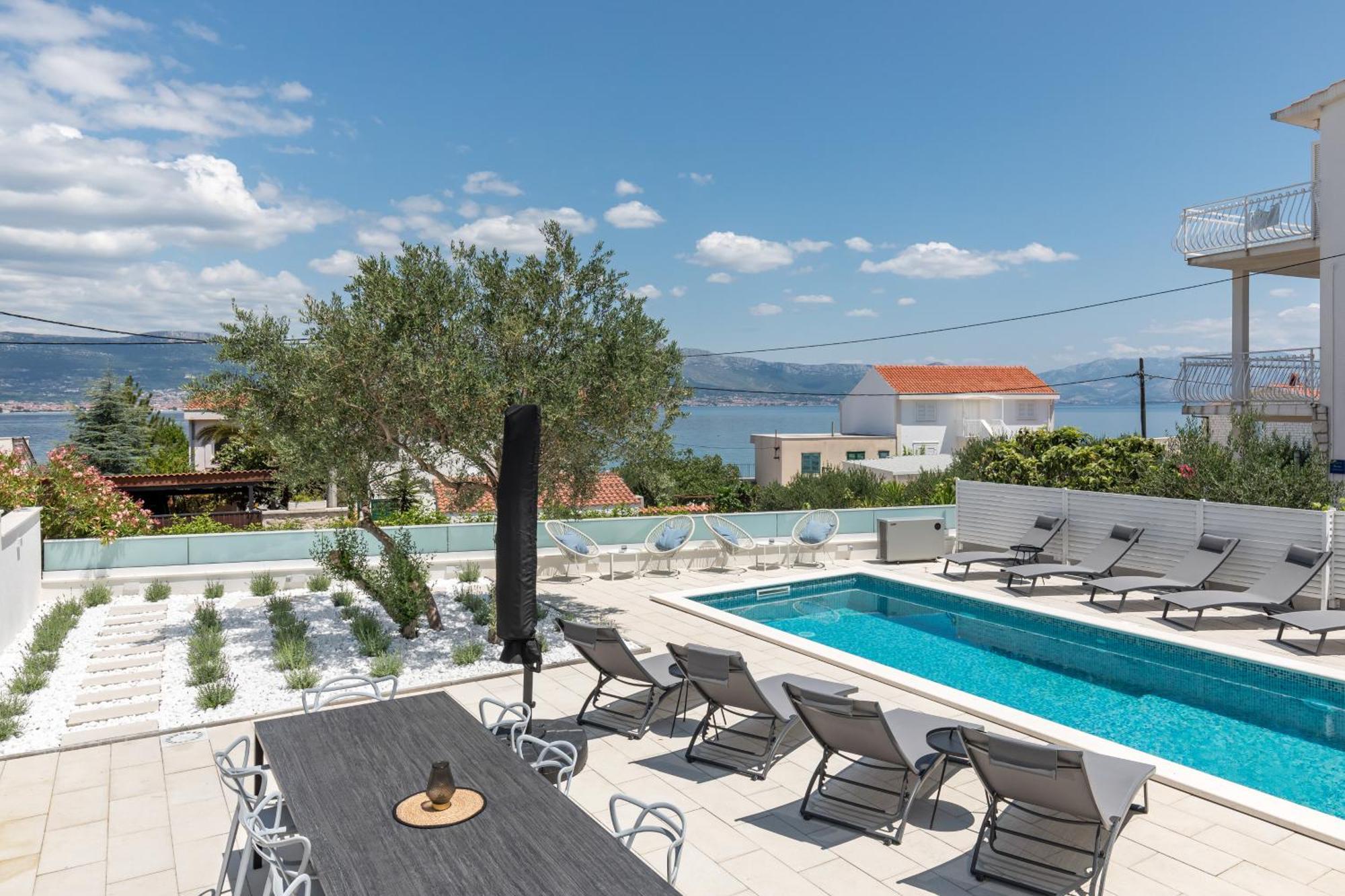 Apartments Marina تروغير المظهر الخارجي الصورة