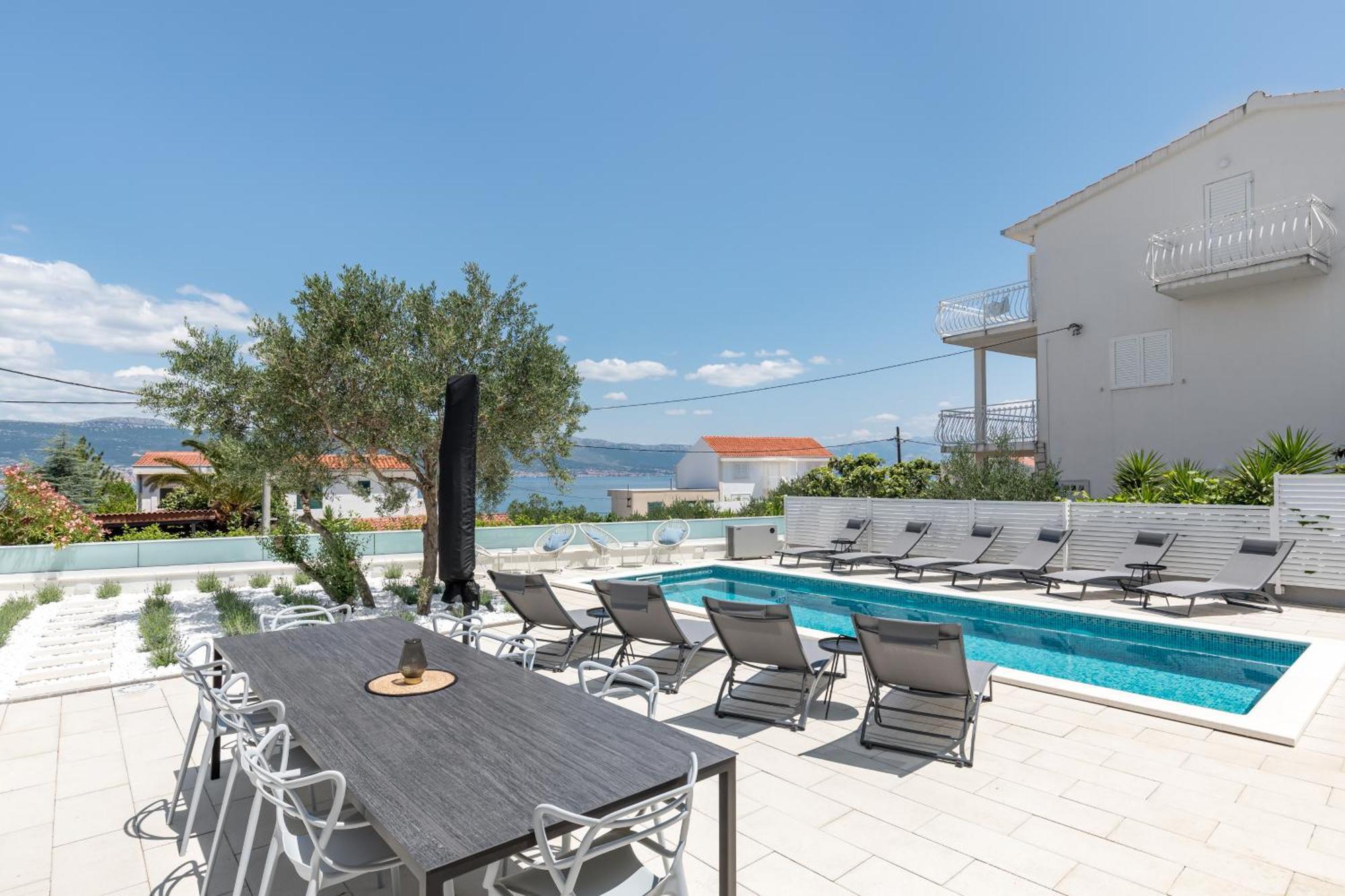 Apartments Marina تروغير المظهر الخارجي الصورة